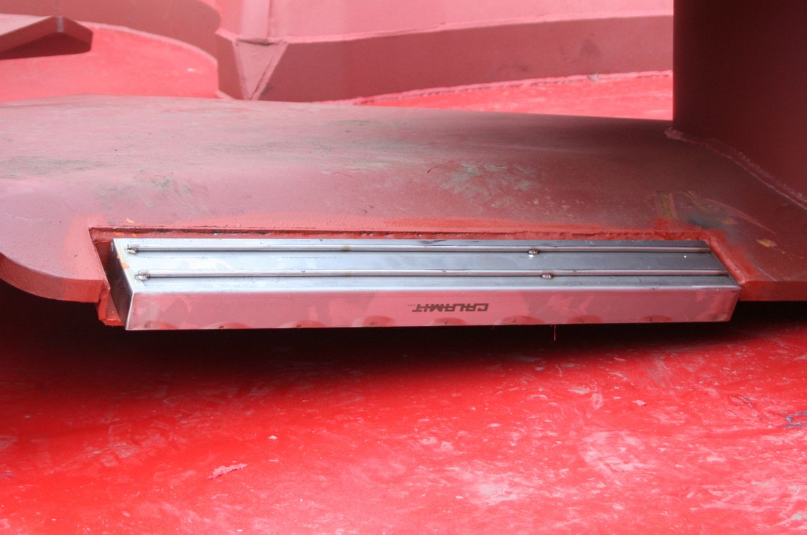 magnet, sharp, hardware disease prevention, magnets, auger magnets, magnet on belt extension conveyor mixer feeder wagon, how do I prevent hardware, how do I prevent hardware disease, magnet in mixer feeder wagon, sharp objects in the feed, metal in cow feed, iron elements in ration, metal, iron, feed, ration, cows, chewing cud, rumen, reticulum, hardware disease, stomach perforation, hardware disease operation, cage magnet, magnet, peritonitis, feed brush, cow, dairy farm, nails in feed, stomach inflammation cow, magnet for diet feeders,