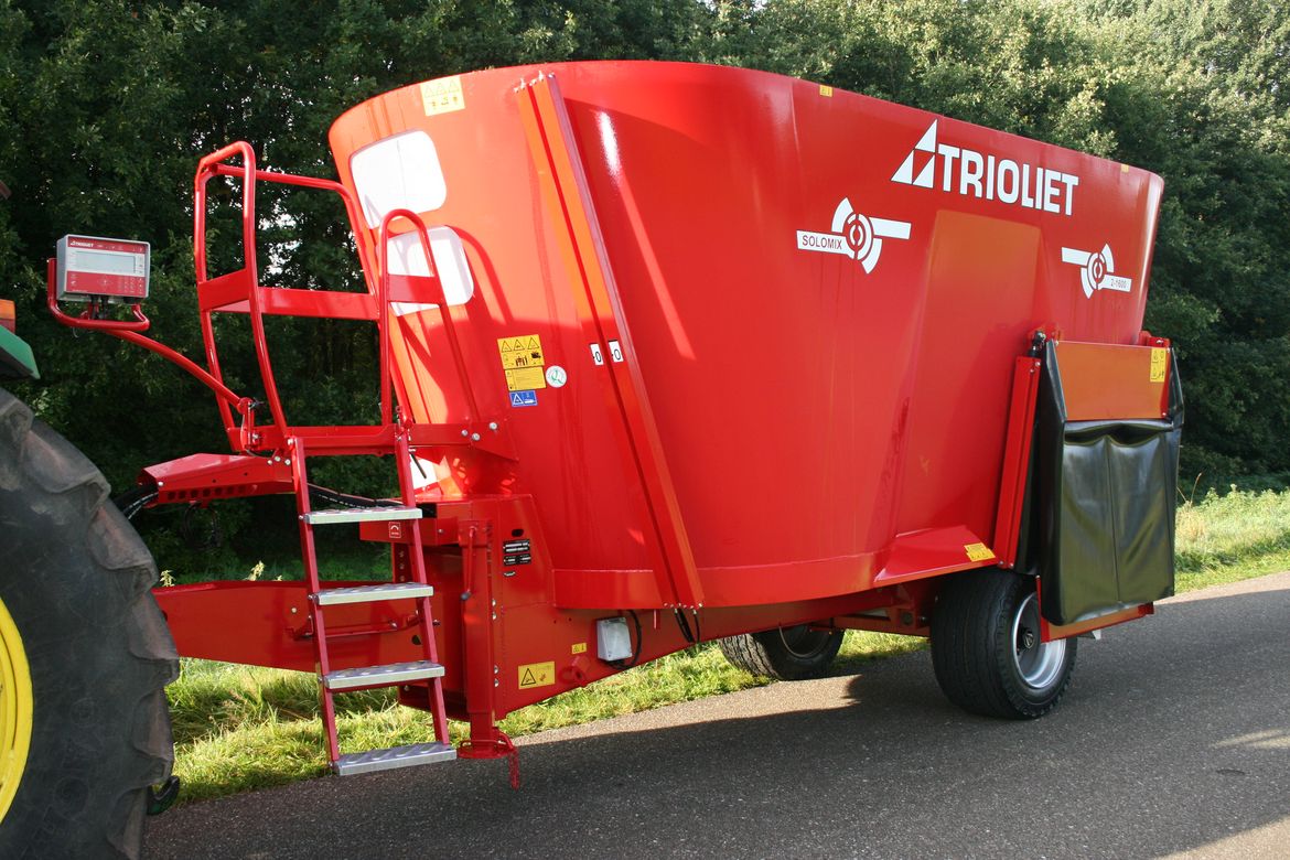 This-feed-mixer-is-the-best-tub-mixer-there-is-in-the-world 